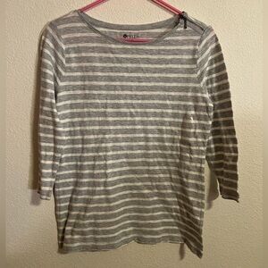 NWOT STYLUS Gray Striped Shirt Size Mediim